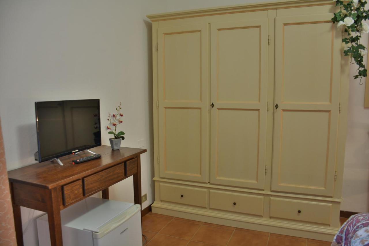 Hotel Villa Paradiso Riparbella Dış mekan fotoğraf
