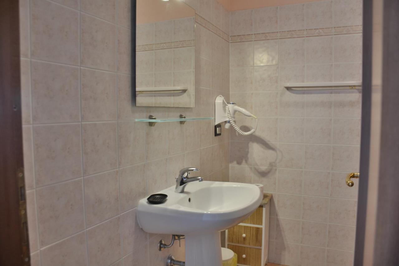 Hotel Villa Paradiso Riparbella Dış mekan fotoğraf